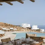 Seafront 9bdr Serenity In Mykonos *