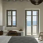 Villa Seafront 9bdr Serenity In Mykonos
