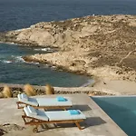 Villa Seafront 9bdr Serenity In Mykonos *