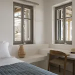 Seafront 9bdr Serenity In Mykonos