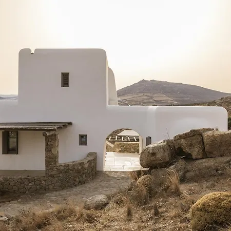 빌라 Seafront 9bdr Serenity In Mykonos