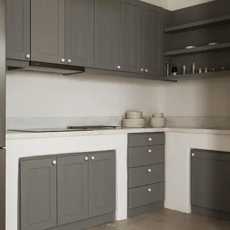 Seafront 9bdr Serenity In Mykonos *