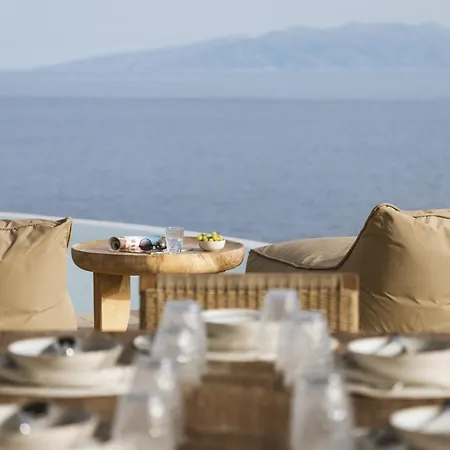 Seafront 9bdr Serenity In Mykonos 칼라파티스