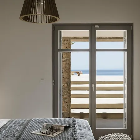 Seafront 9bdr Serenity In Mykonos Villa Kalafatis