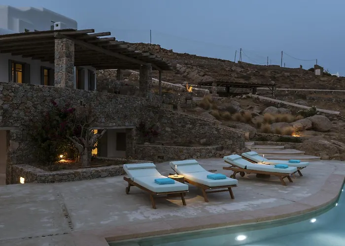 Seafront 9bdr Serenity In Mykonos 칼라파티스