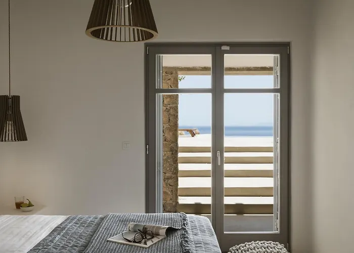 Seafront 9bdr Serenity In Mykonos 빌라 칼라파티스