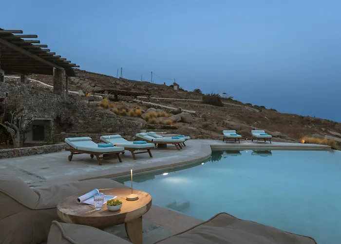 Seafront 9bdr Serenity In Mykonos Villa *