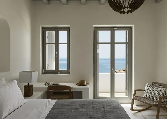 빌라 Seafront 9bdr Serenity In Mykonos